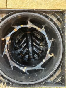 Slow draining sinks